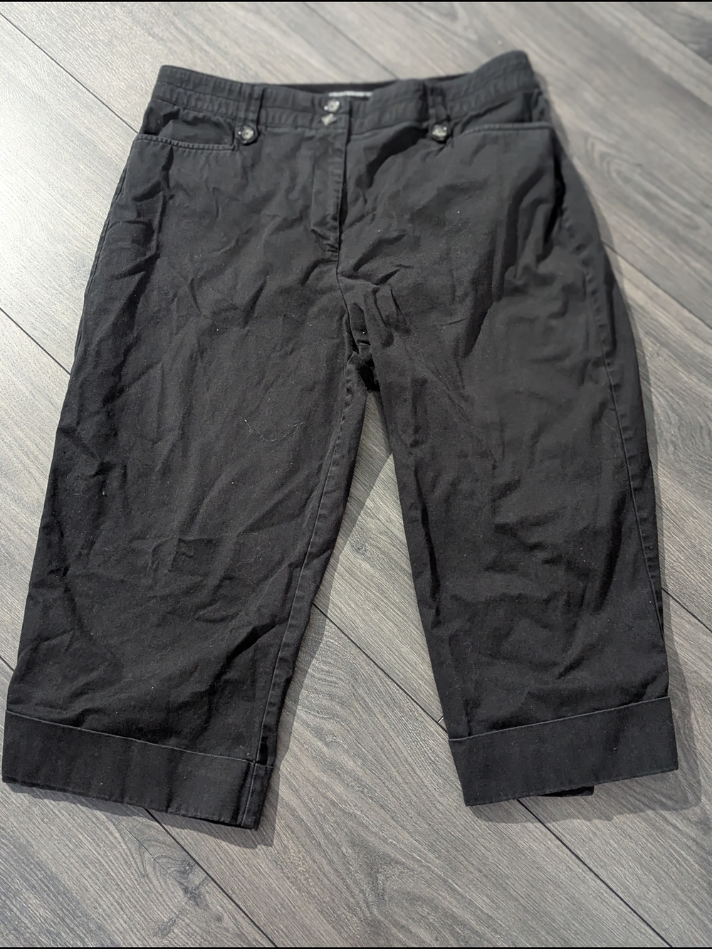 Counterparts Black Cropped Capris with Cuffed Hem